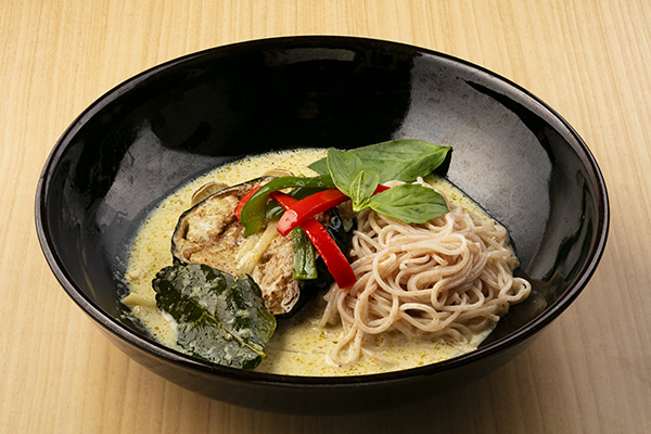 Green curry noodles