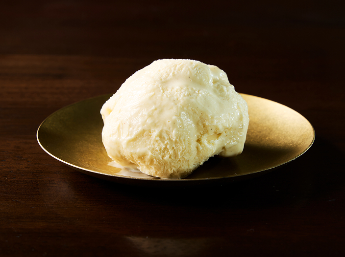 濃厚ミルクアイス カルダモン風味