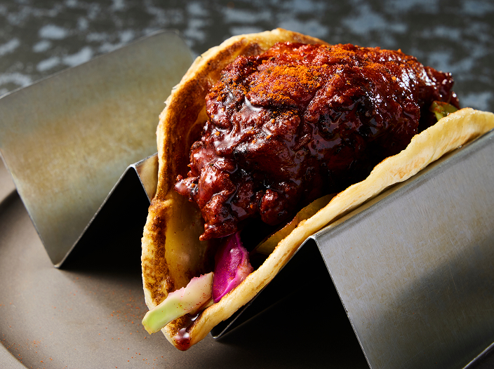 BEKナッシュビルホットチキンタコス