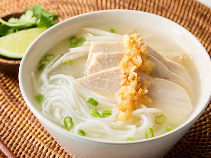 チキンフォー サクサク塩糀レモンカシューナッツ掛け