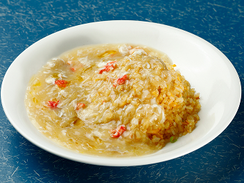 Fried rice on shark fin and crab starchy sauce