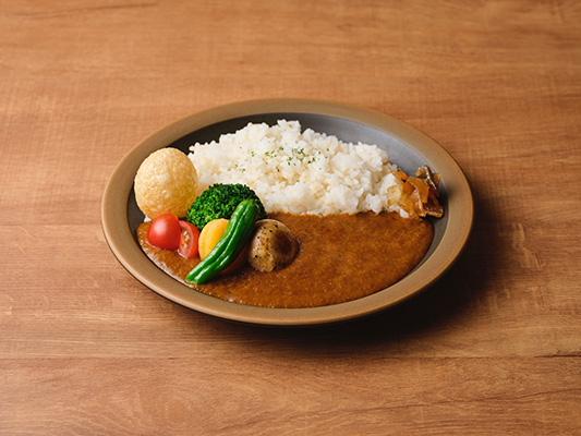 果実とスパイス香るカレー　 