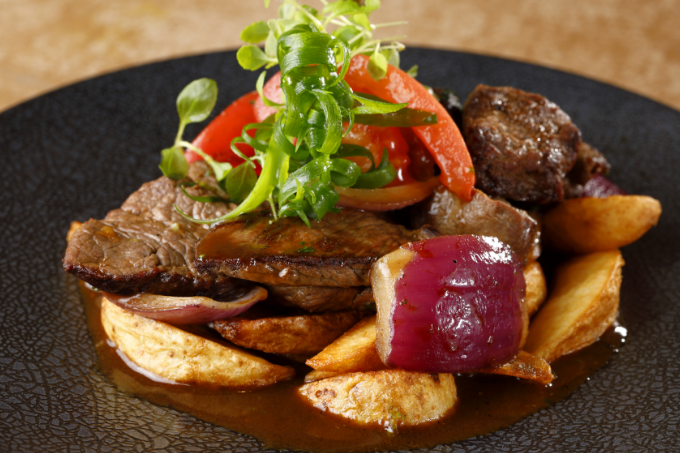 ロモ・サルタード