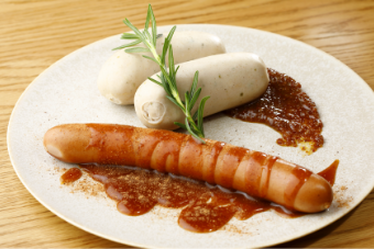 ミュンヘン風白ソーセージとベルリン風カレーソーセージ