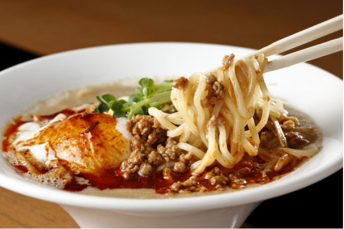 カレー辣油担々麺（汁あり）