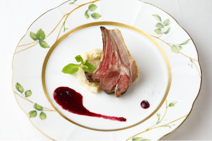 ウェールズ産羊肉のラムチョップ 和の発酵ソース