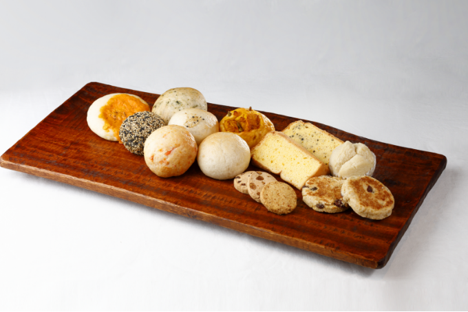 米粉パンと米粉菓子